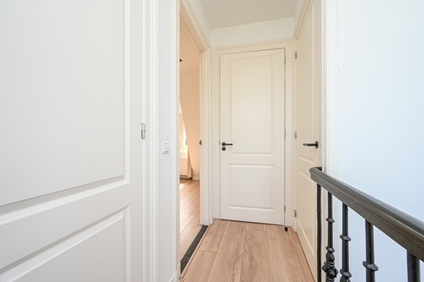 Medium property photo - Hoevestraat, 3033 GA Rotterdam